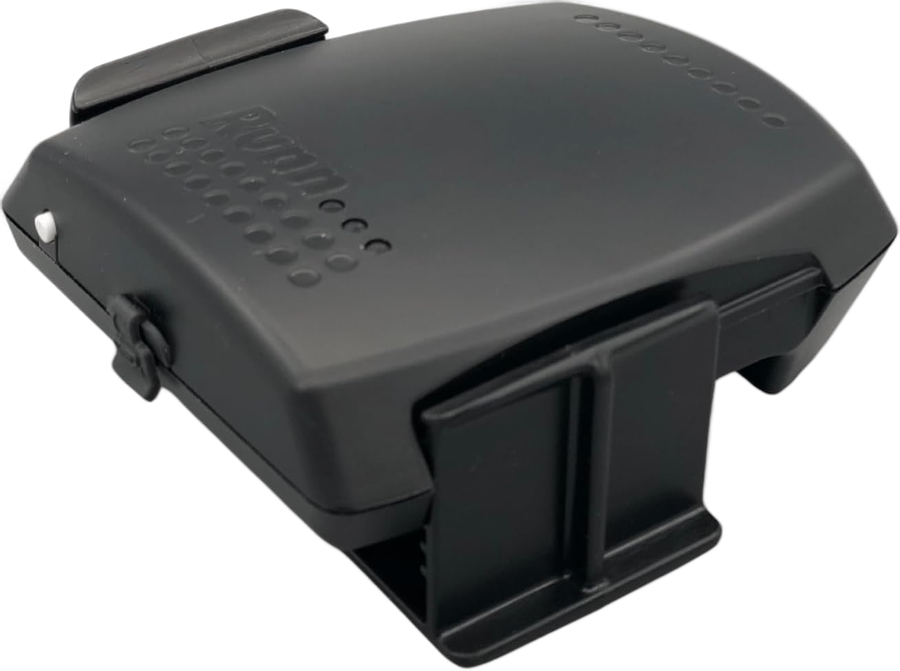 NPE Runn smart treadmill sensor black pod and mount